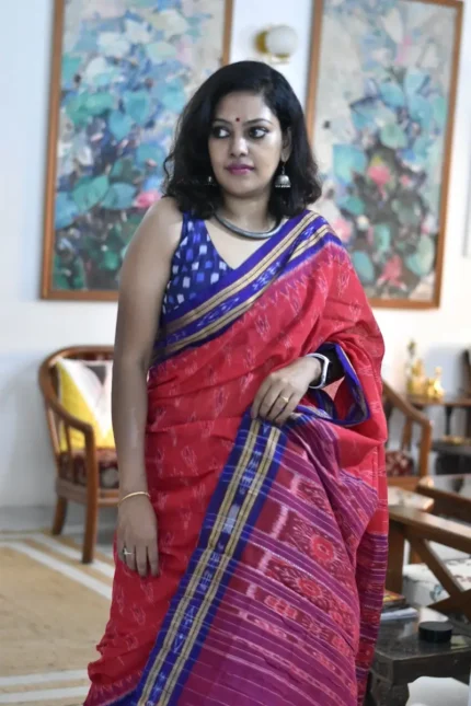 Red_Sambalpuri_ikkat_Cotton_Saree_SAIKRD002_gallery_1