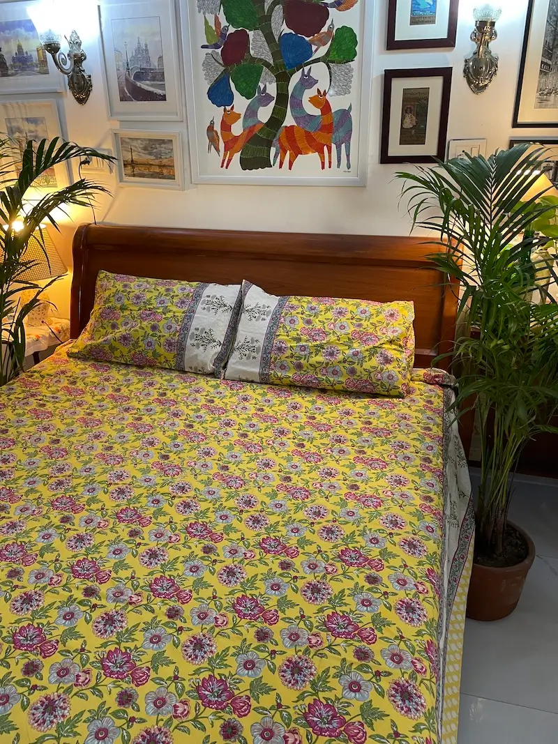 Spring_Bloom_Block_Print_Bedsheet_BDHBYL001_featured Spring_Bloom_Block_Print_Bedsheet_BDHBYL001_featured