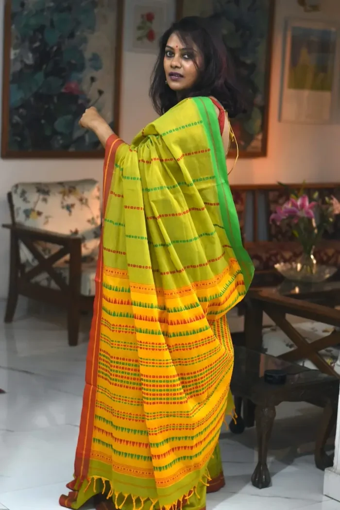 yellow_green_begumpuri_cotton-_saree_sabgyg001_gallery_1