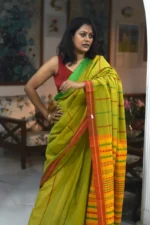 yellow_green_begumpuri_cotton-_saree_sabgyg001_gallery_2
